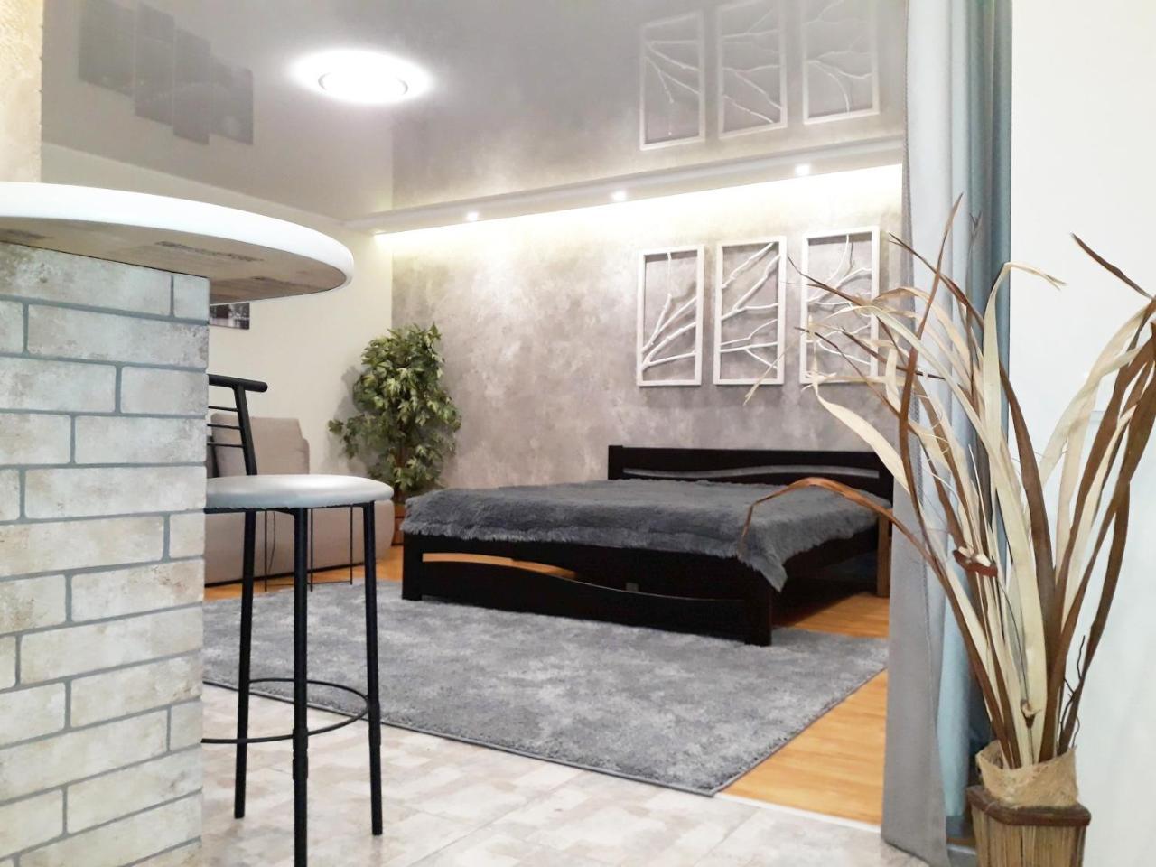 Apartment - Matusevycha Street 2-11 Krzywy Róg Zewnętrze zdjęcie